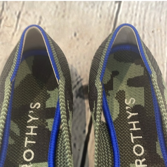 Rothy's Green Camouflage Pointed Toe Flats Size 8- EUC - Picture 4 of 8
